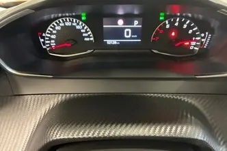 Peugeot 2008, 1.2, 96 kW, petrol, automatic, front-wheel drive