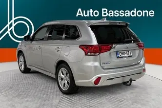 Mitsubishi Outlander, 2.4, 99 kW, plug-in hybrid, automatic, four-wheel drive