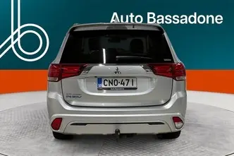 Mitsubishi Outlander, 2.4, 99 kW, plug-in hybrid, automatic, four-wheel drive