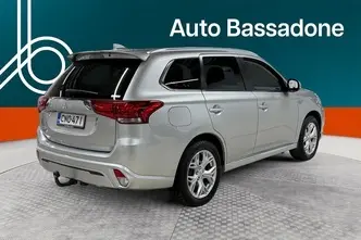 Mitsubishi Outlander, 2.4, 99 kW, plug-in hybrid, automatic, four-wheel drive