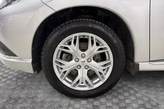 Mitsubishi Outlander, 2.4, 99 kW, plug-in hybrid, automatic, four-wheel drive