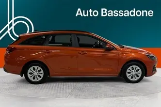 Hyundai i30, 1.5, 71 kW, petrol, manual, front-wheel drive