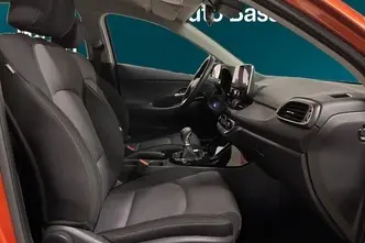 Hyundai i30, 1.5, 71 kW, petrol, manual, front-wheel drive