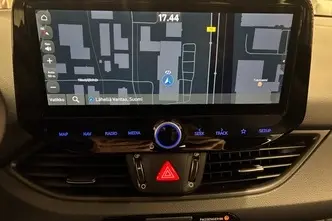 Hyundai i30, 1.5, 71 kW, petrol, manual, front-wheel drive