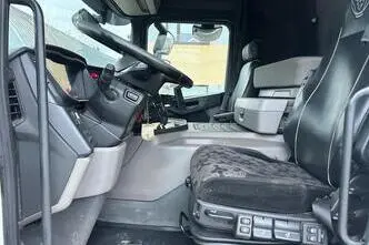 Scania P320, 235 kW, diisel, automaat