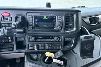 Scania P320, 235 kW, diisel, automaat