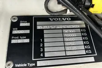 Volvo FH750, 551 kW, diisel, automaat