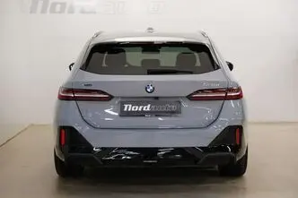BMW 520, 2.0, 145 kW, hibridas, automatinė, visų varomųjų ratų pavara