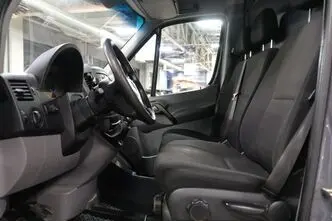 Mercedes-Benz Sprinter, 2.1, 95 kW, дизель, механическая, задний привод