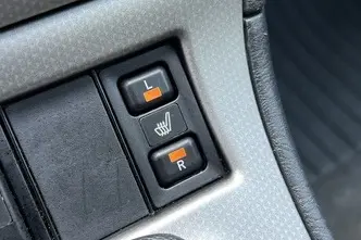 Toyota Corolla, 1.6, 81 kW, bensiin, manuaal, esivedu