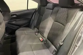 Toyota Corolla, 1.5, 92 kW, petrol, manual, front-wheel drive