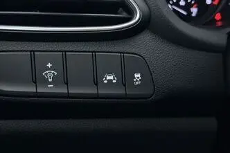 Hyundai i30, 1.0, 88 kW, bensiin, manuaal, esivedu