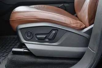 Audi Q7, 3.0, 210 kW, дизель, автомат, полный привод