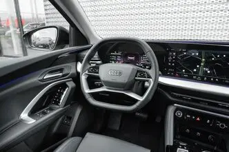 Audi Q5, 2.0, 220 kW, подключаемый гибрид, автомат, полный привод