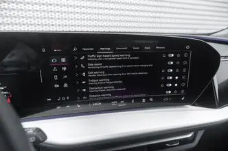 Audi Q5, 2.0, 220 kW, подключаемый гибрид, автомат, полный привод