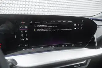 Audi Q5, 2.0, 220 kW, подключаемый гибрид, автомат, полный привод