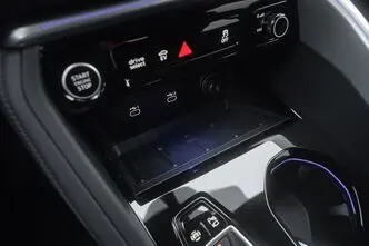 Audi Q5, 2.0, 220 kW, подключаемый гибрид, автомат, полный привод