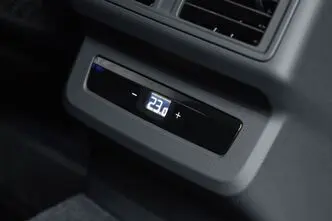 Audi Q5, 2.0, 220 kW, подключаемый гибрид, автомат, полный привод