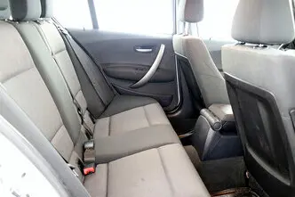 BMW 120, 2.0, 120 kW, дизель, автомат, задний привод