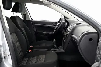 Škoda Octavia, 1.6, 75 kW, bensiin, manuaal, esivedu