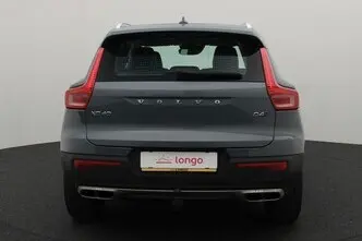 Volvo XC40, 2.0, 140 kW, diesel, automatic, four-wheel drive