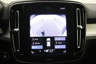 Volvo XC40, 2.0, 140 kW, diesel, automatic, four-wheel drive