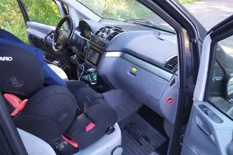 Mercedes-Benz Viano, 2.1, 110 kW, дизель, механическая, задний привод