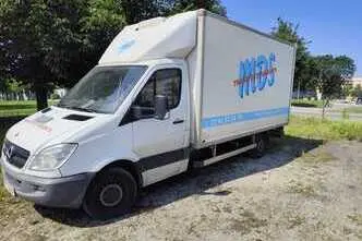 Mercedes-Benz Sprinter, 2.1, 95 kW, дизель, механическая, задний привод