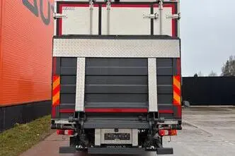 Mercedes-Benz Antos 1832 4x2, 235 kW, дизель, автомат