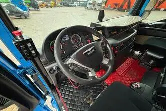 MAN TGX 35.480 8x4*4, 12.4, 353 kW, diisel, automaat, tagavedu