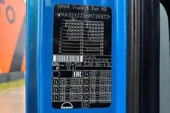 MAN TGX 35.480 8x4*4, 12.4, 353 kW, diisel, automaat, tagavedu