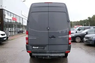 Mercedes-Benz Sprinter, 2.1, 95 kW, дизель, механическая, задний привод