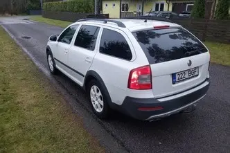 Škoda Octavia, 2.0, 103 kW, дизель, автомат, полный привод