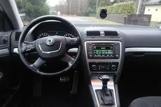 Škoda Octavia, 2.0, 103 kW, дизель, автомат, полный привод