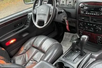 Jeep Grand Cherokee, 4.7, petrol, automatic, four-wheel drive
