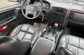 Jeep Grand Cherokee, 4.7, petrol, automatic, four-wheel drive