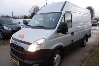 Iveco Daily, 93 kW, dyzelinas, mechaninė, galiniai varomieji ratai