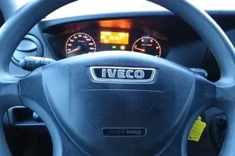 Iveco Daily, 93 kW, dyzelinas, mechaninė, galiniai varomieji ratai