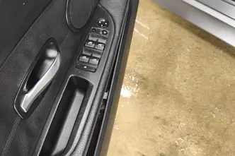 BMW 525, 3.0, 145 kW, diisel, automaat, tagavedu