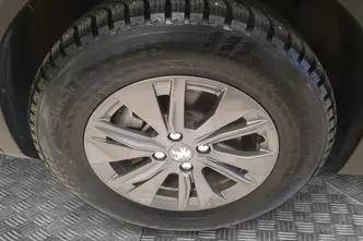 Peugeot 2008, электричество, автомат, передний привод