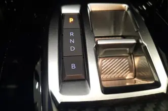 Peugeot 2008, электричество, автомат, передний привод