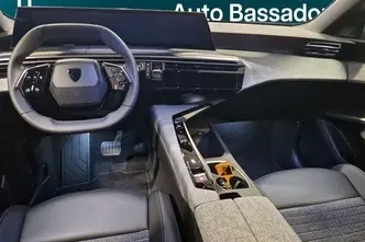 Peugeot 3008, 1.2, 107 kW, hübriid, automaat, esivedu