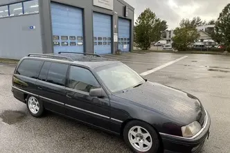 Opel Omega, 2.6, 110 kW, petrol, automatic, rear-wheel drive