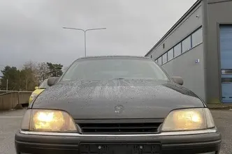 Opel Omega, 2.6, 110 kW, petrol, automatic, rear-wheel drive