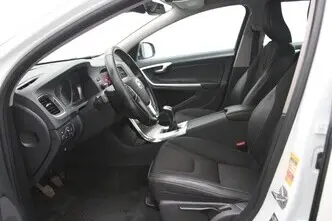 Volvo V60, 2.0, 110 kW, diesel, manual, front-wheel drive