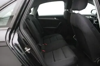 Audi A4, 1.8, 125 kW, бензин, механическая, передний привод