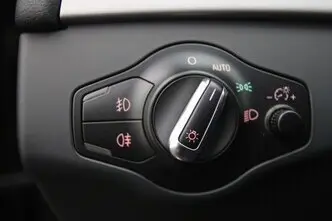 Audi A4, 1.8, 125 kW, бензин, механическая, передний привод