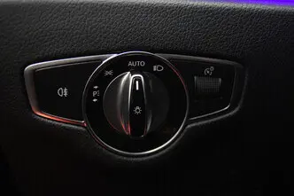 Mercedes-Benz E 350, 2.0, 205 kW, plug-in hybrid, automatic, rear-wheel drive