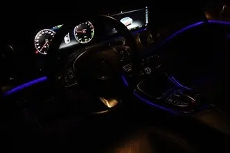 Mercedes-Benz E 350, 2.0, 205 kW, plug-in hybrid, automatic, rear-wheel drive