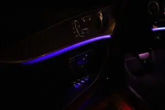 Mercedes-Benz E 350, 2.0, 205 kW, plug-in hybrid, automatic, rear-wheel drive